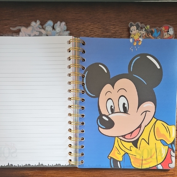 Mickey and Minnie Mouse Spiral Notebook - Picture 8 of 16